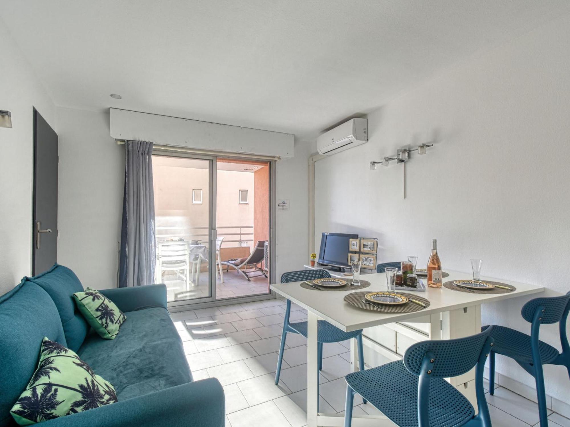 Appartement Port D'attache-9